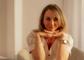 B&B Vol Liefde-Debbie zorgt voor ophef met spraakmakend nieuw boek