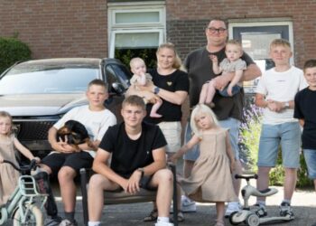Een Huis Vol gooit het over een andere boeg met de komst van deze familie