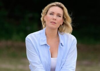 Marlijn Weerdenburg geraakt door verhalen van weduwnaars in We zijn er Bijna!: ‘Heel herkenbaar’