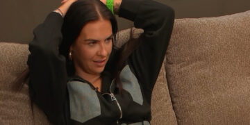 De Bondgenoten-Roxy doorbreekt haar stilte over Anouk: Nu moet de waarheid eruit