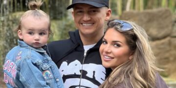 Zware periode voor Mart Hoogkamer: ‘Ons baby’tje was al 20 weken oud’