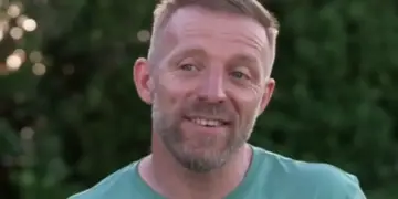 B&B Vol Liefde-Menno spreekt zich eindelijk uit over vertrek bij Eline: ‘Het liep heel anders dan gedacht’