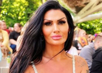 Nieuwe foto’s van Louisa Janssen zorgen voor verbazing: ‘Onherkenbaar!’
